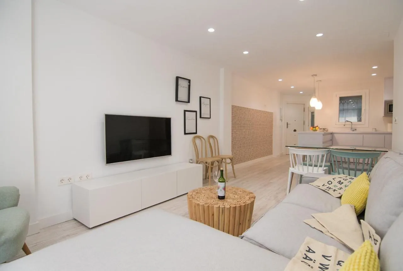 Tuguest Station Apartment Granada
