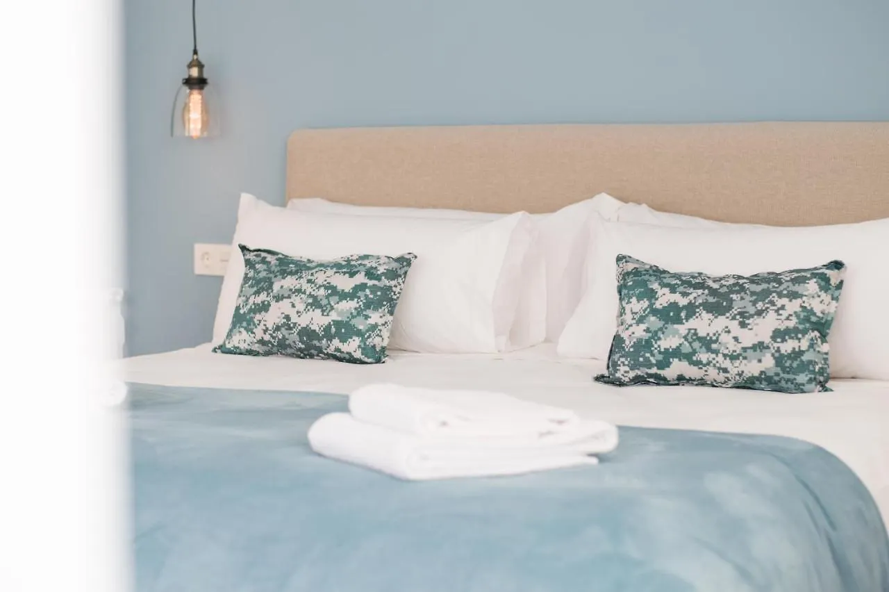 Tuguest Station Apartment Granada
